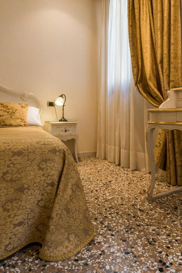 Angeles Inn Venedig Exterior foto