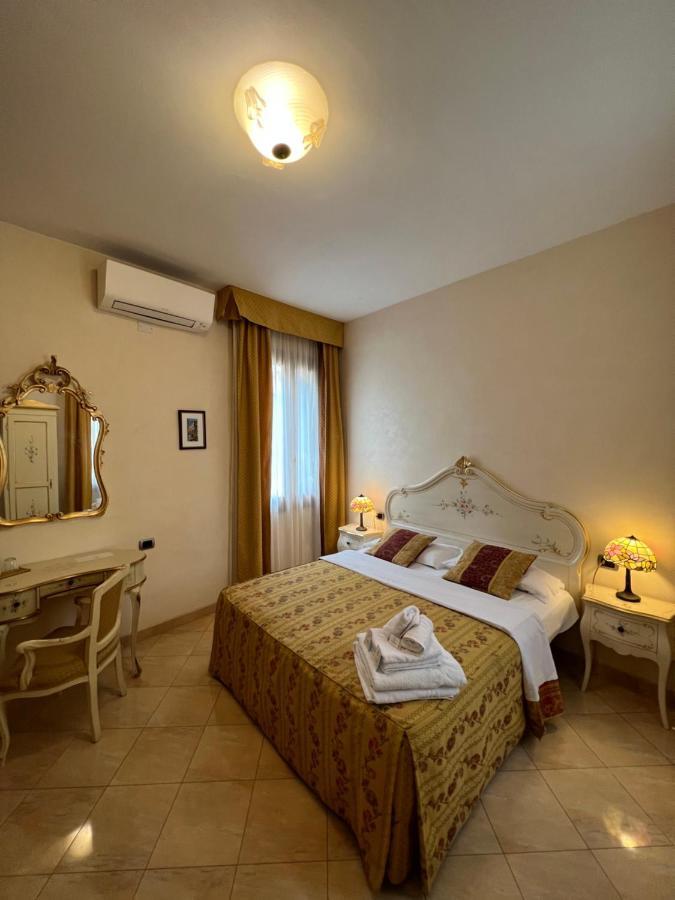 Angeles Inn Venedig Exterior foto